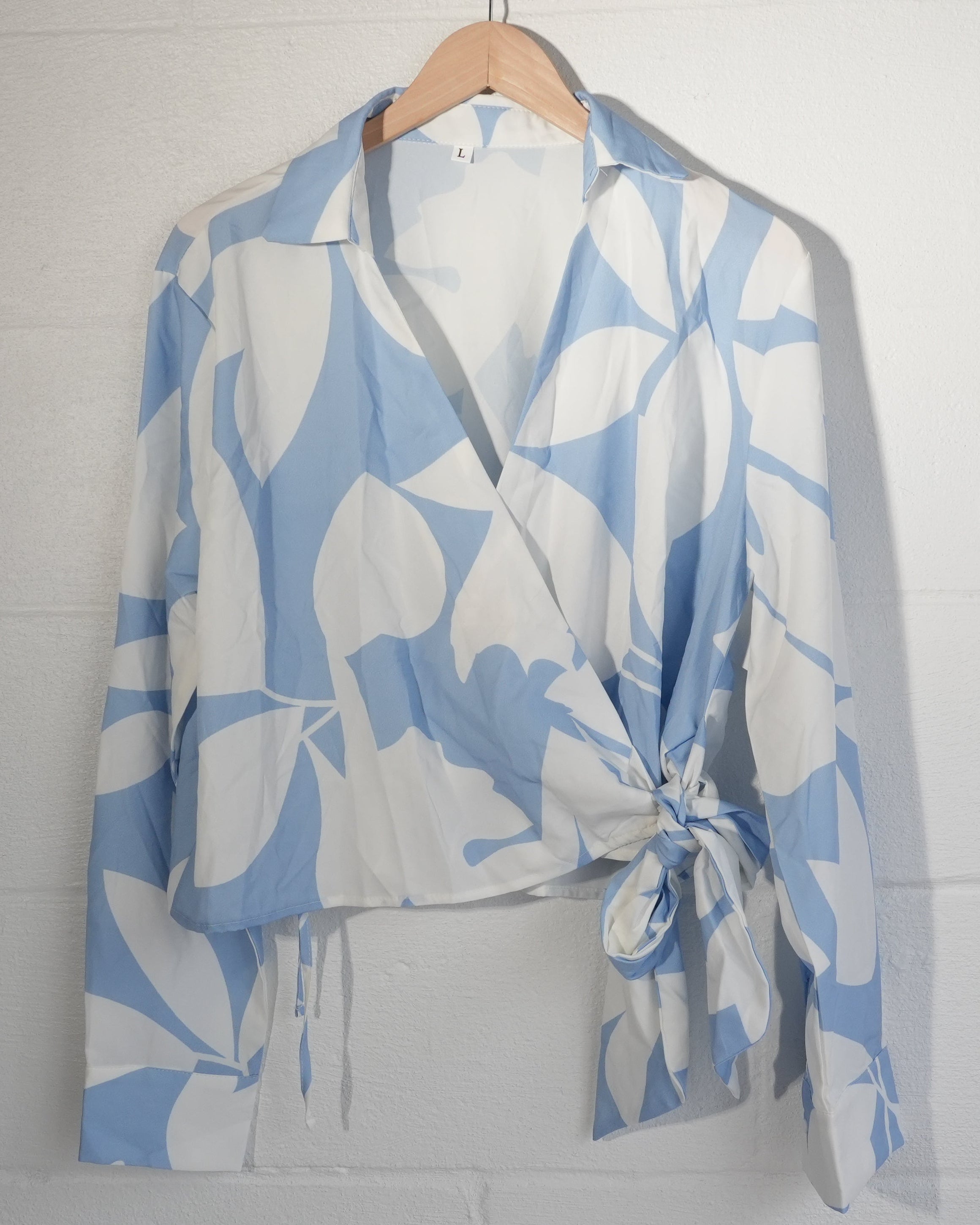 SHEIN Wrap Blouse Women Large Blue White Floral Abstract Long Sleeve Tie Top