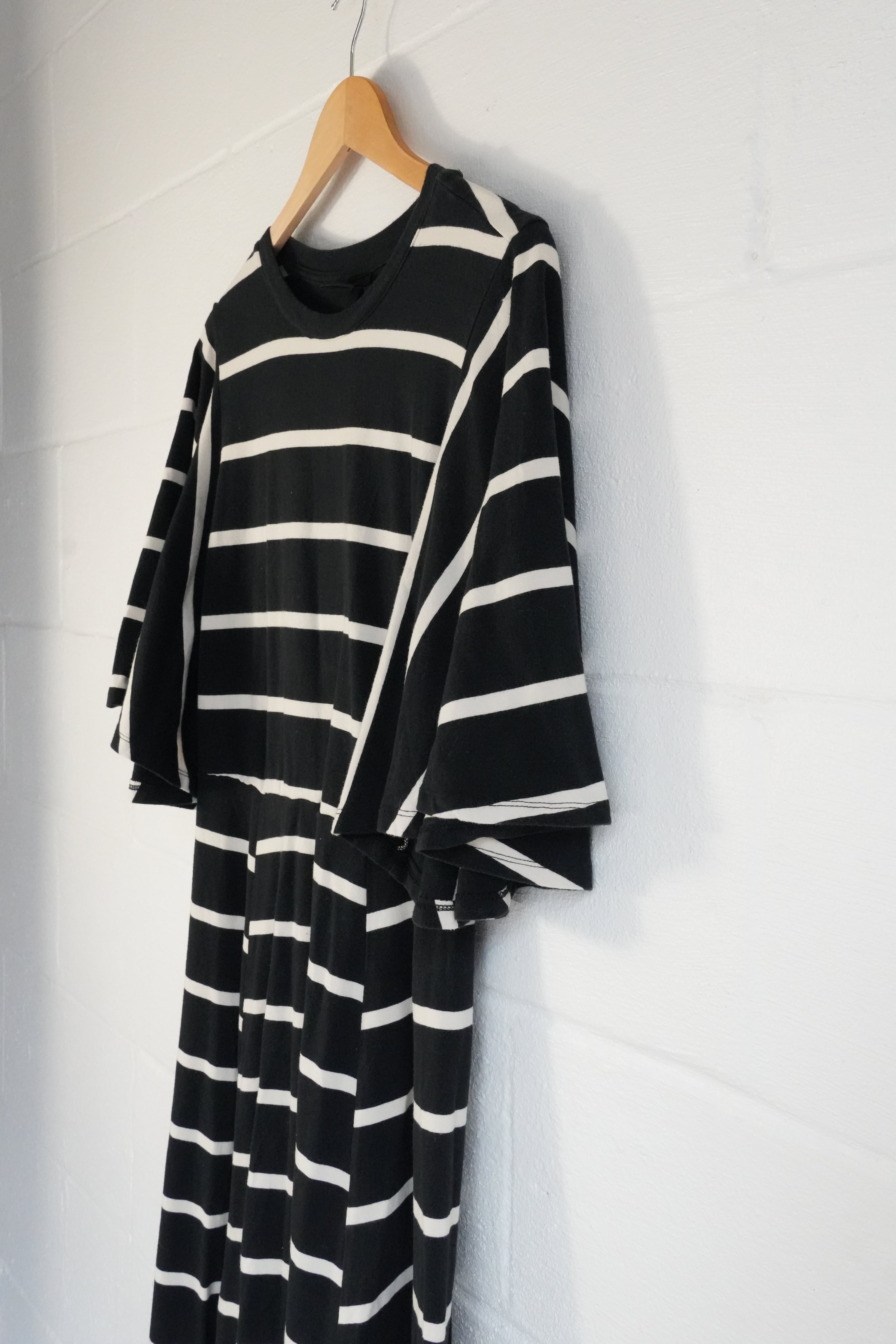 Who What Wear Striped Midi Dress Women Medium Black White Flutter Sleeve