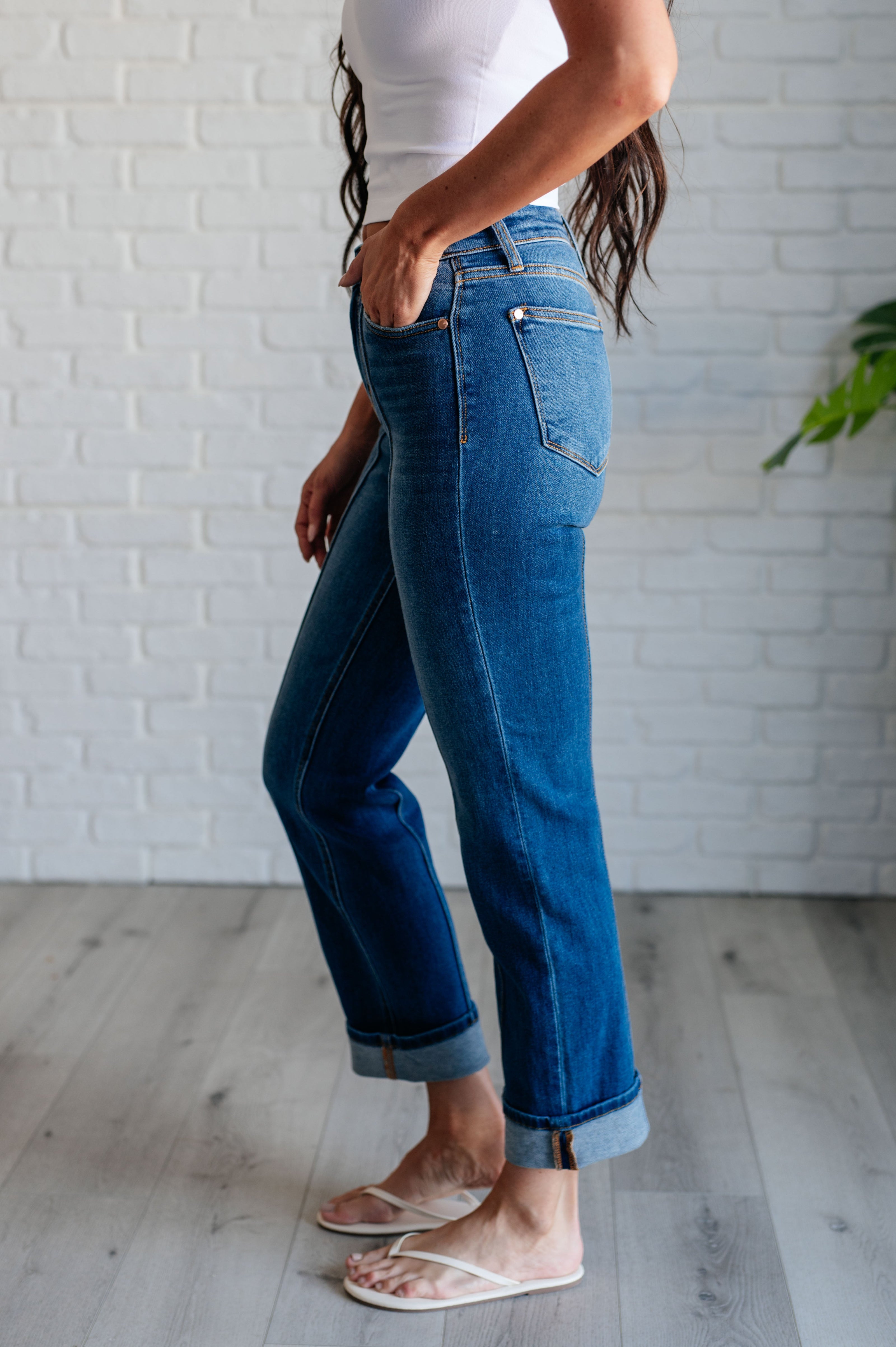 Judy Blue - Campbell High Rise Center Seam Detail Straight Jeans