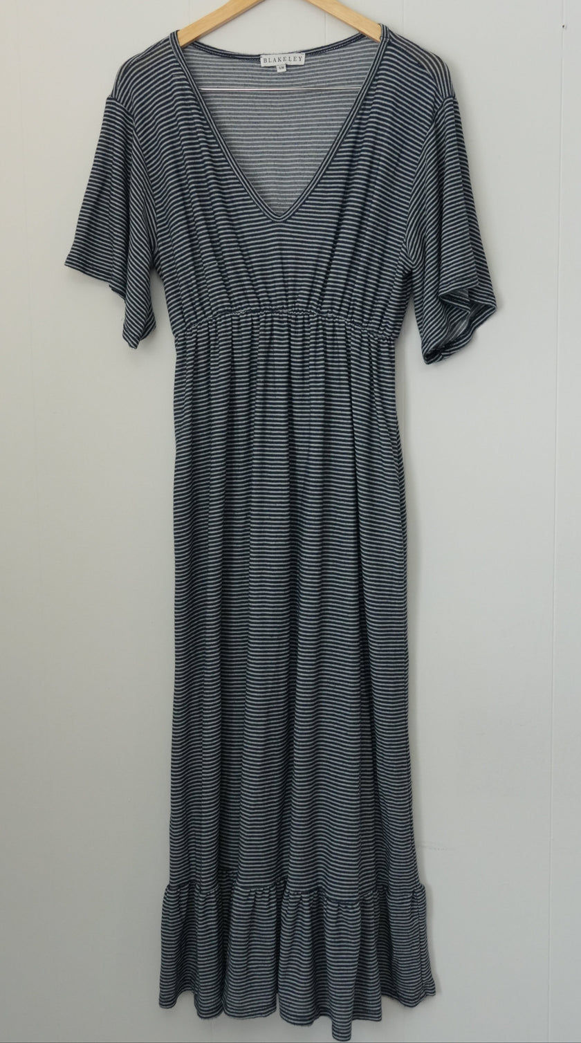 Blakeley Maxi Dress Women Small/Medium Dark Navy Blue Striped Ruffle V-Neck