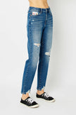 Judy Blue - Queen Of Hearts Coin Pocket BF Jeans