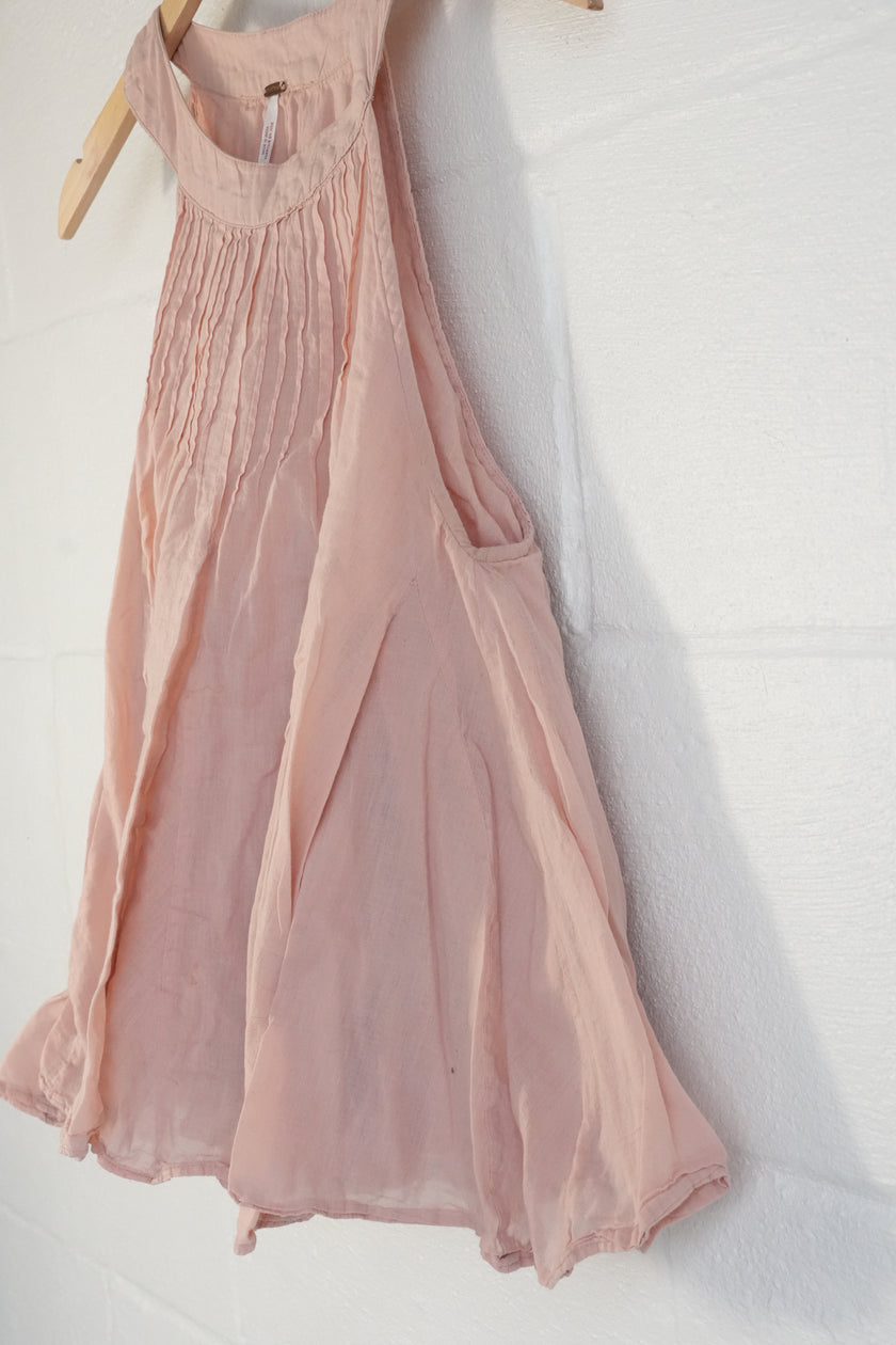 Free People Tank Top Women Extra Small Pink Pintuck Pleated Gauze Halter Boho