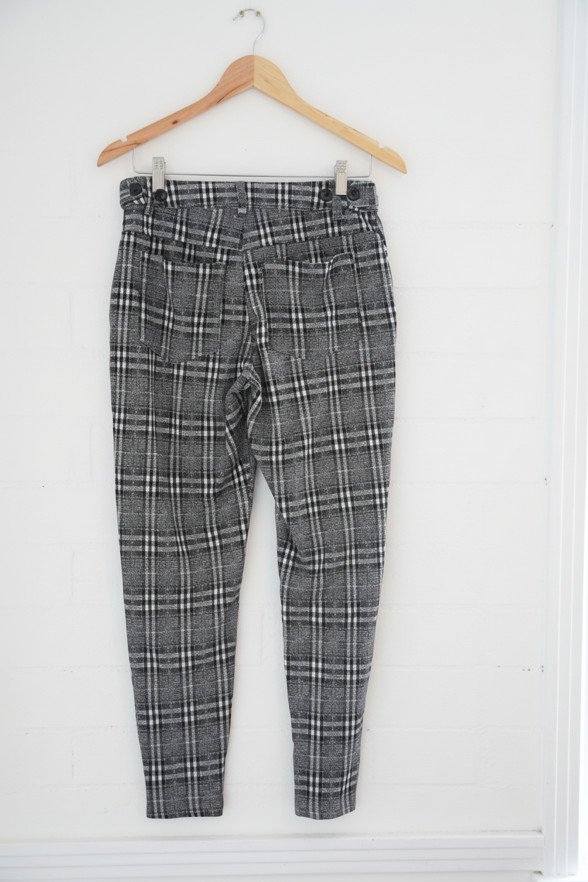 YoungLA Plaid Trowser Pants sizes 30/30