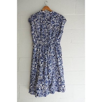 Free Assembly Button Front Dress Women Large Blue White Floral Elastic Waist