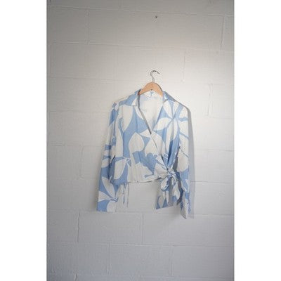 SHEIN Wrap Blouse Women Large Blue White Floral Abstract Long Sleeve Tie Top
