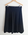 Scoop Black Pleated Knit Midi Skirt Size Medium