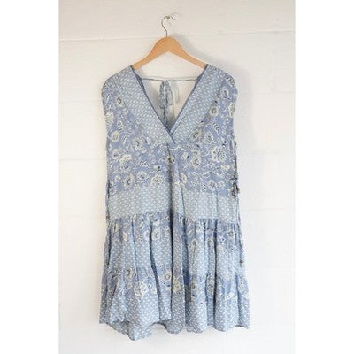 Angie Mini Dress Women Size Small Blue Floral Patchwork Boho Tiered V-Neck Rayon
