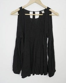 Old Navy Cold Shoulder Top Women Small Black Pintuck Long Sleeve Keyhole Back
