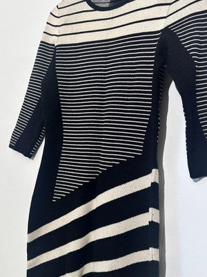 J. Taylor Sweater Dress Womens Medium Black Striped Polka Dot Knit 3/4 Sleeve