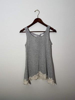 mmCmmCmm Gray Heathered Lace Hem Back-Tie Sleeveless Top, SIze Medium