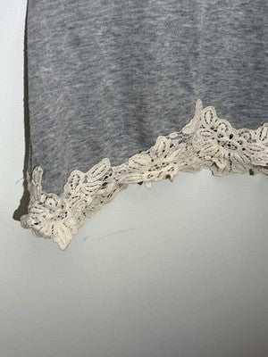 mmCmmCmm Gray Heathered Lace Hem Back-Tie Sleeveless Top, SIze Medium