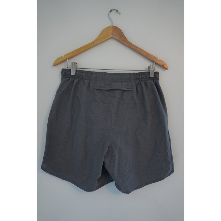 Nike Dry Fit Grey Shorts Size Large