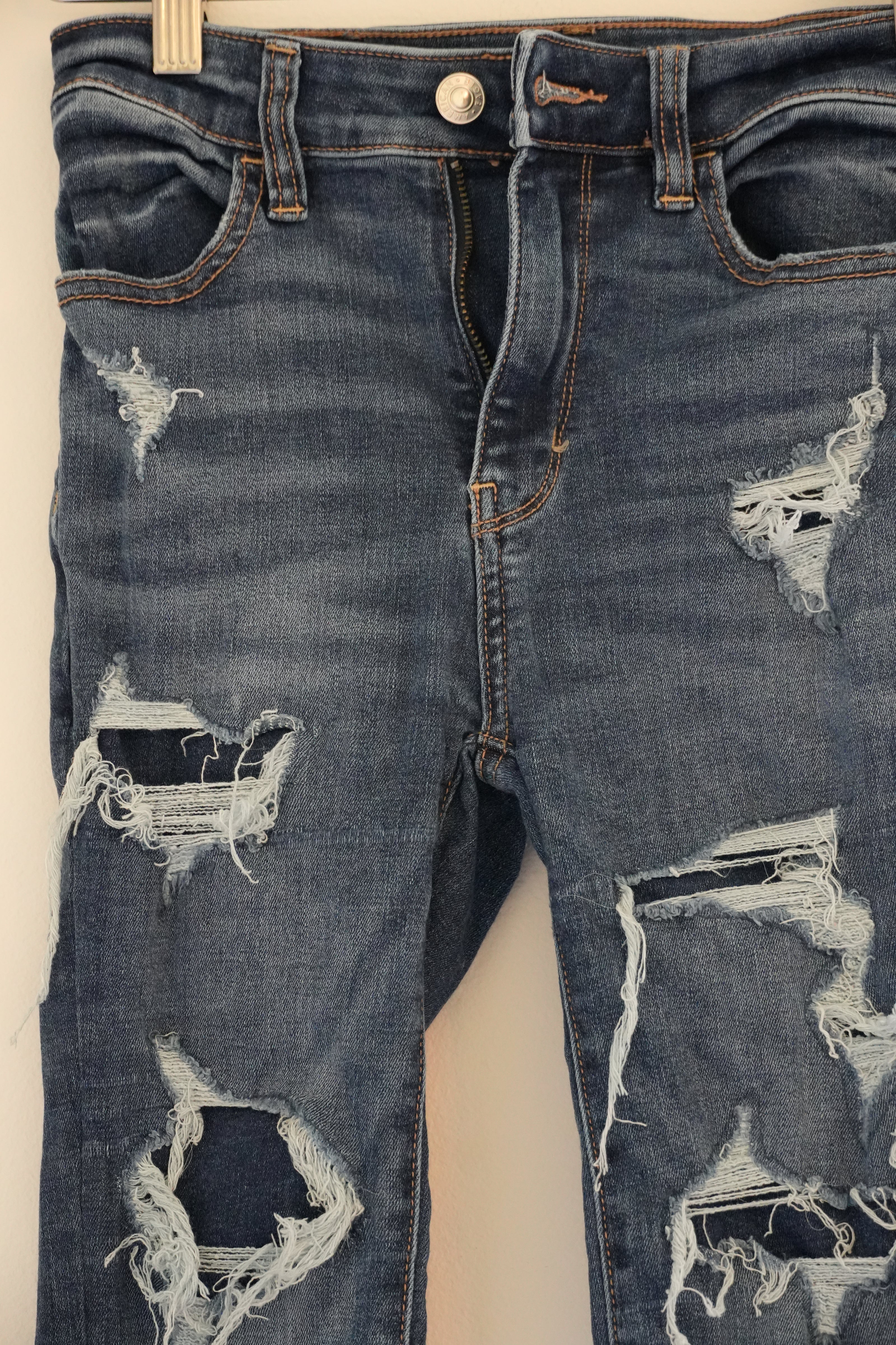 American Eagle Dark Wash Super Hi-Rise Distressed Jeggings Size 00