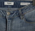 Kensie Jeans Medium Wash Mid Rise Knockout Skinny Jeans Size 4/27