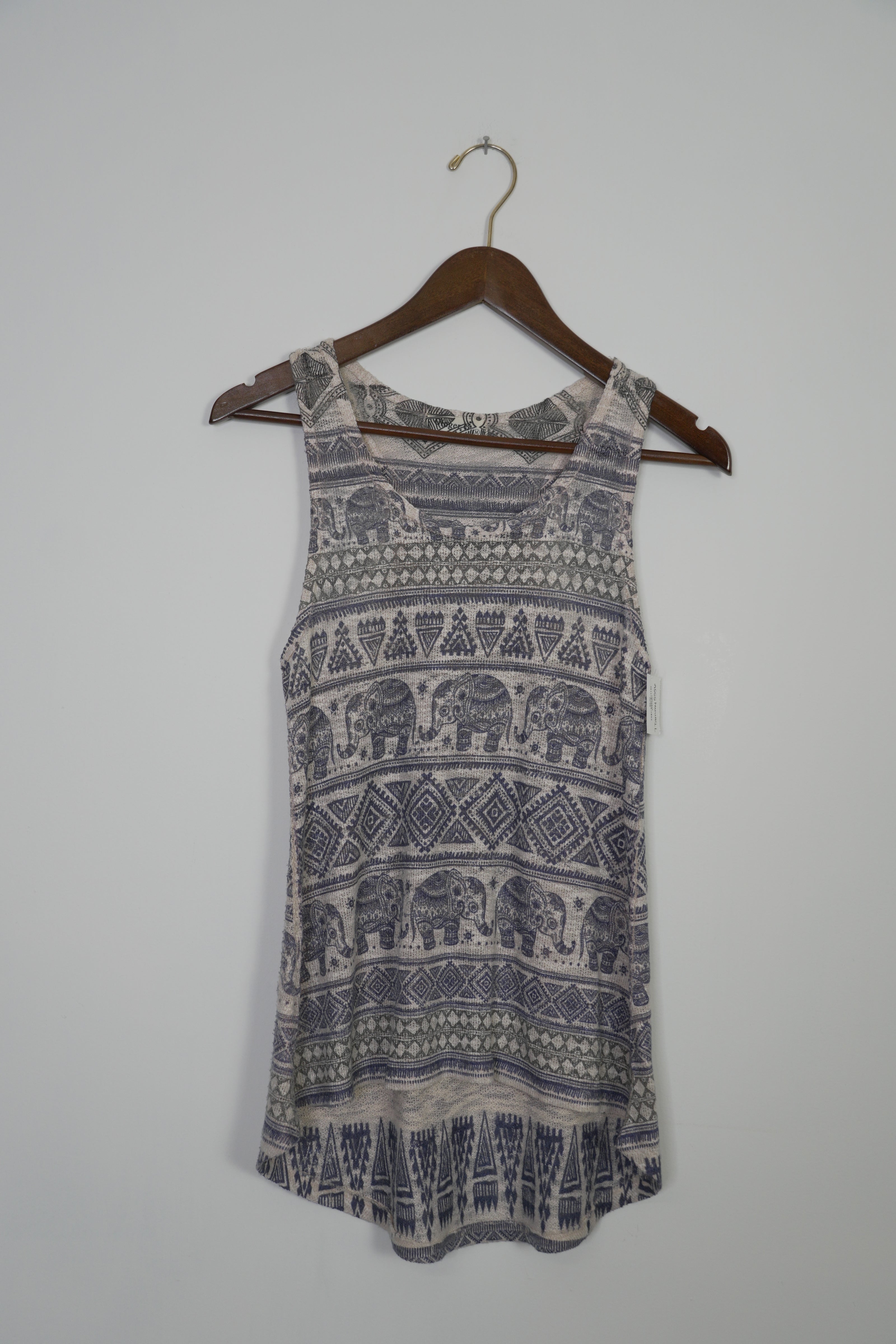 Ginger G. Elephant Tank Top Size Medium