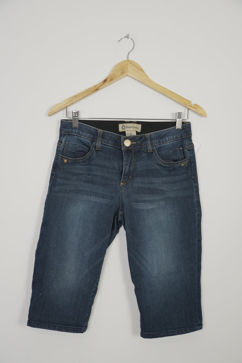 Democracy Dark Wash Bermuda Shorts With “Ab Technology” Size 4