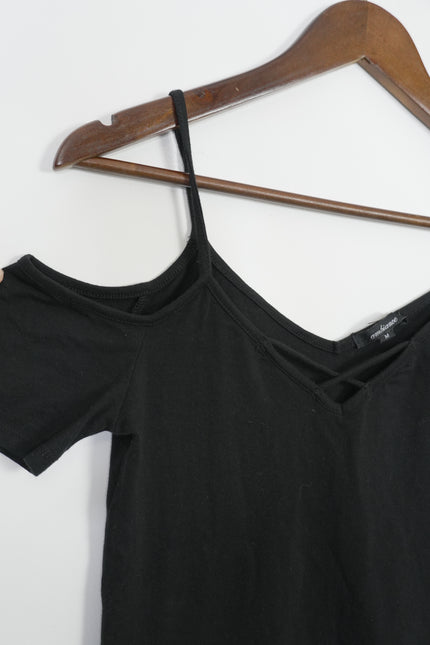 Ambiance Cold Shoulder Top Kids Medium Black Lattice V-Neck Strappy Tee