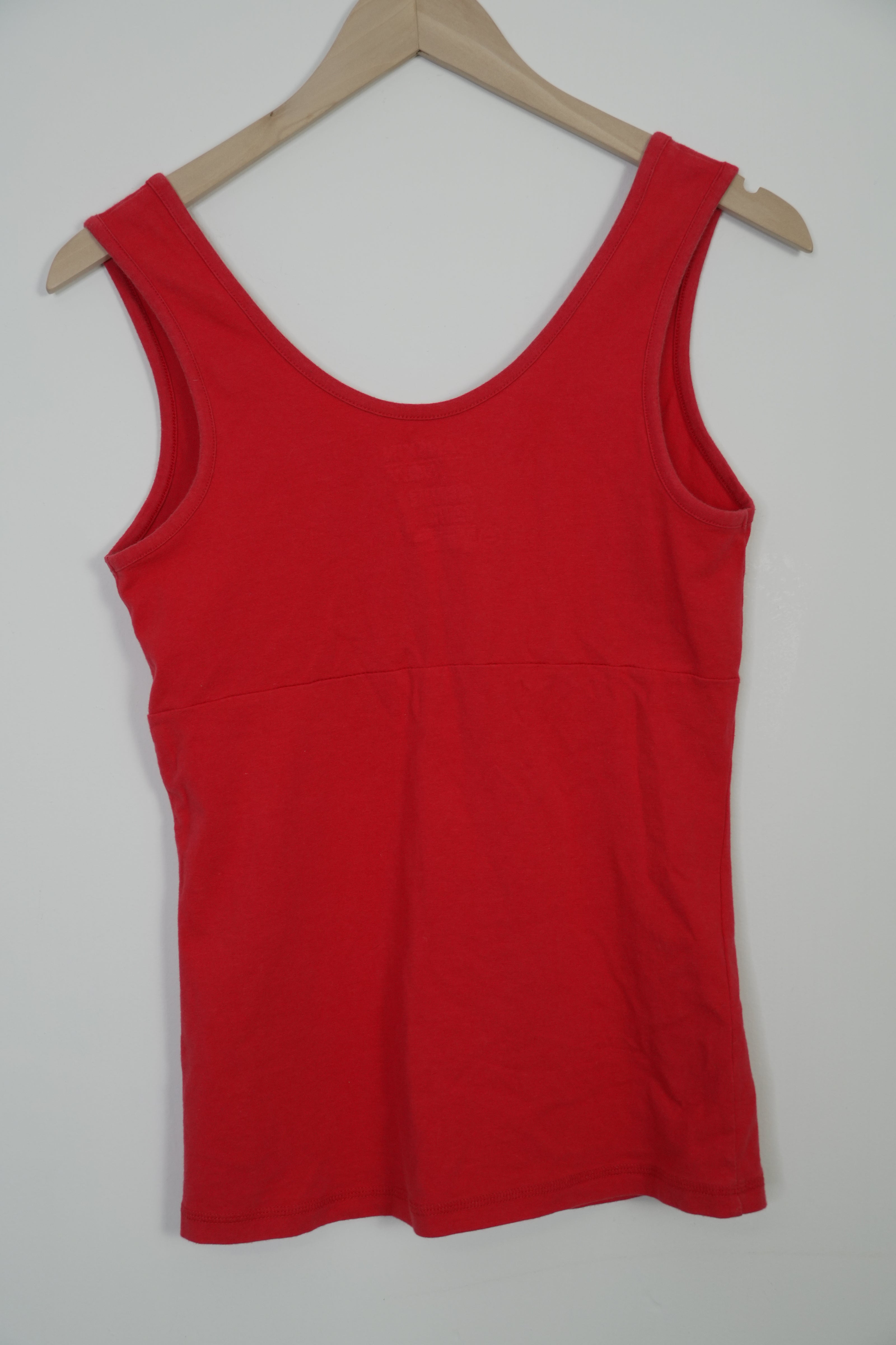 Danskin Now Red Active Tank Size Small