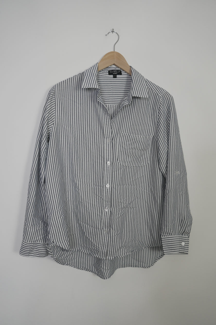 Grey Stripped Long Sleeve Button Up Blouse Size Small