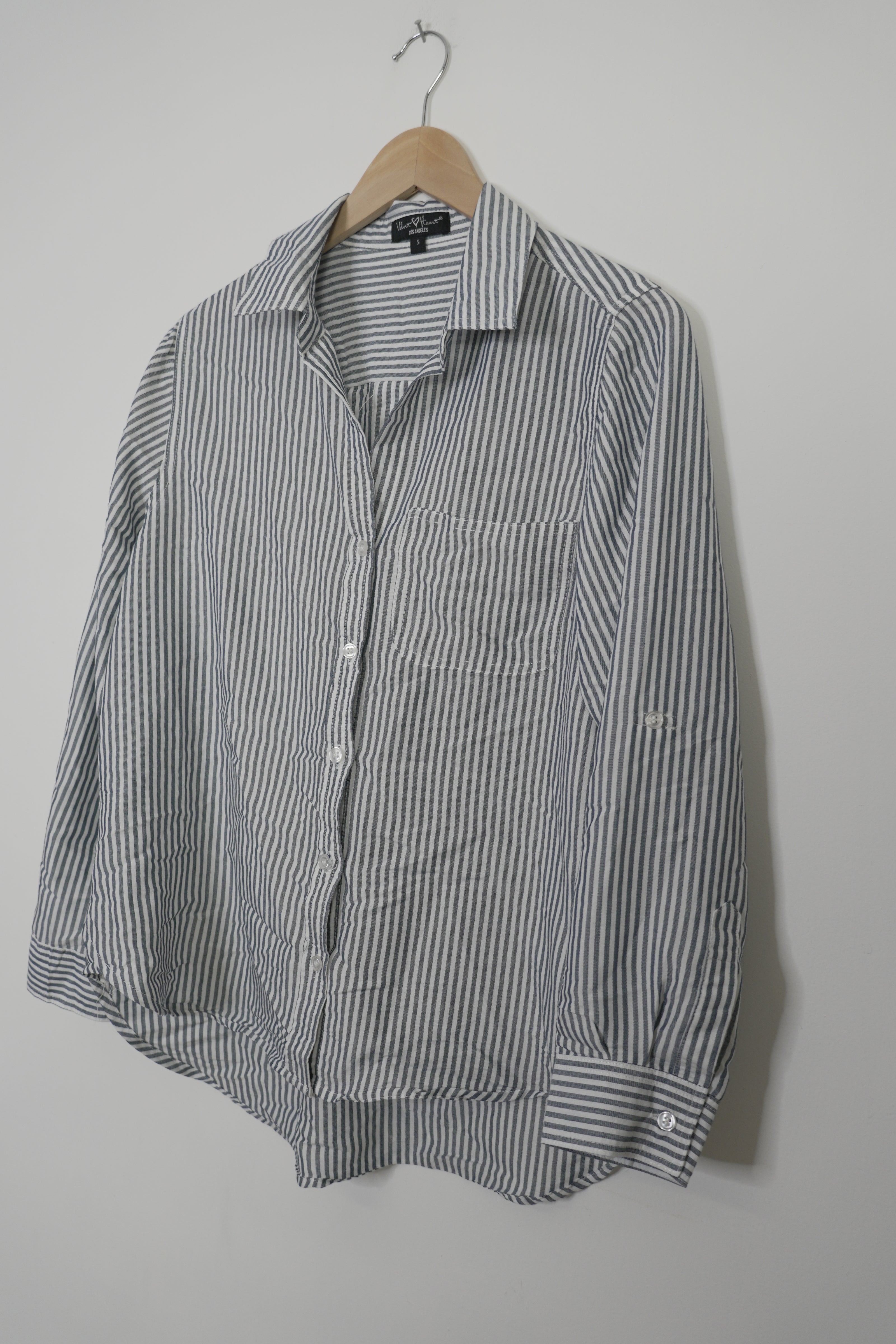 Grey Stripped Long Sleeve Button Up Blouse Size Small