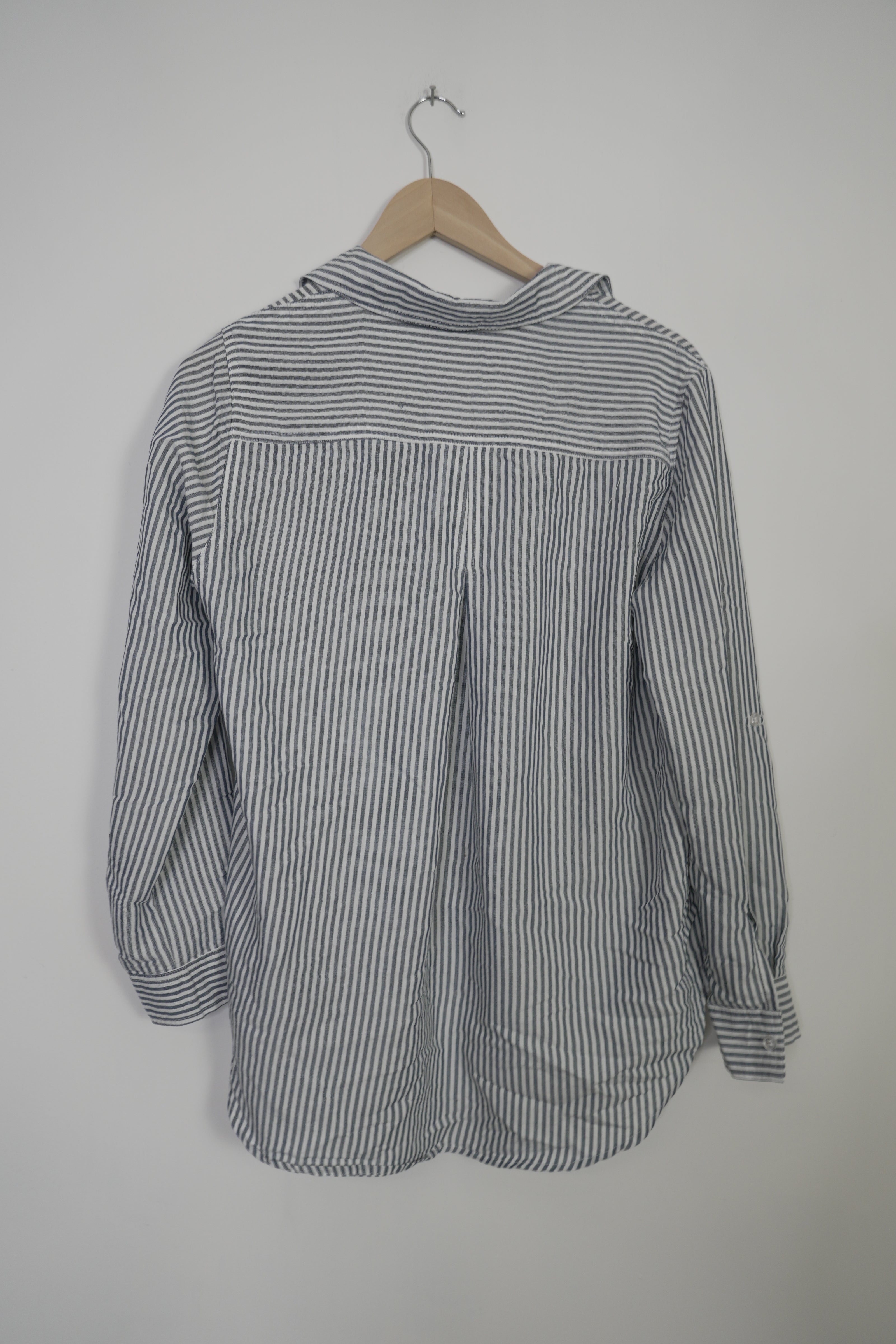 Grey Stripped Long Sleeve Button Up Blouse Size Small