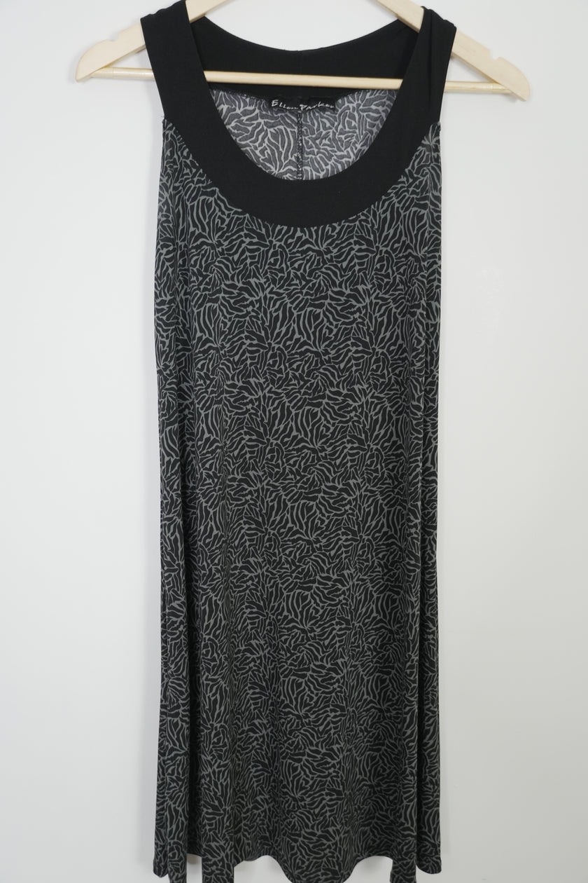 Ellen Parker Black and Grey Shift Dress Size Small