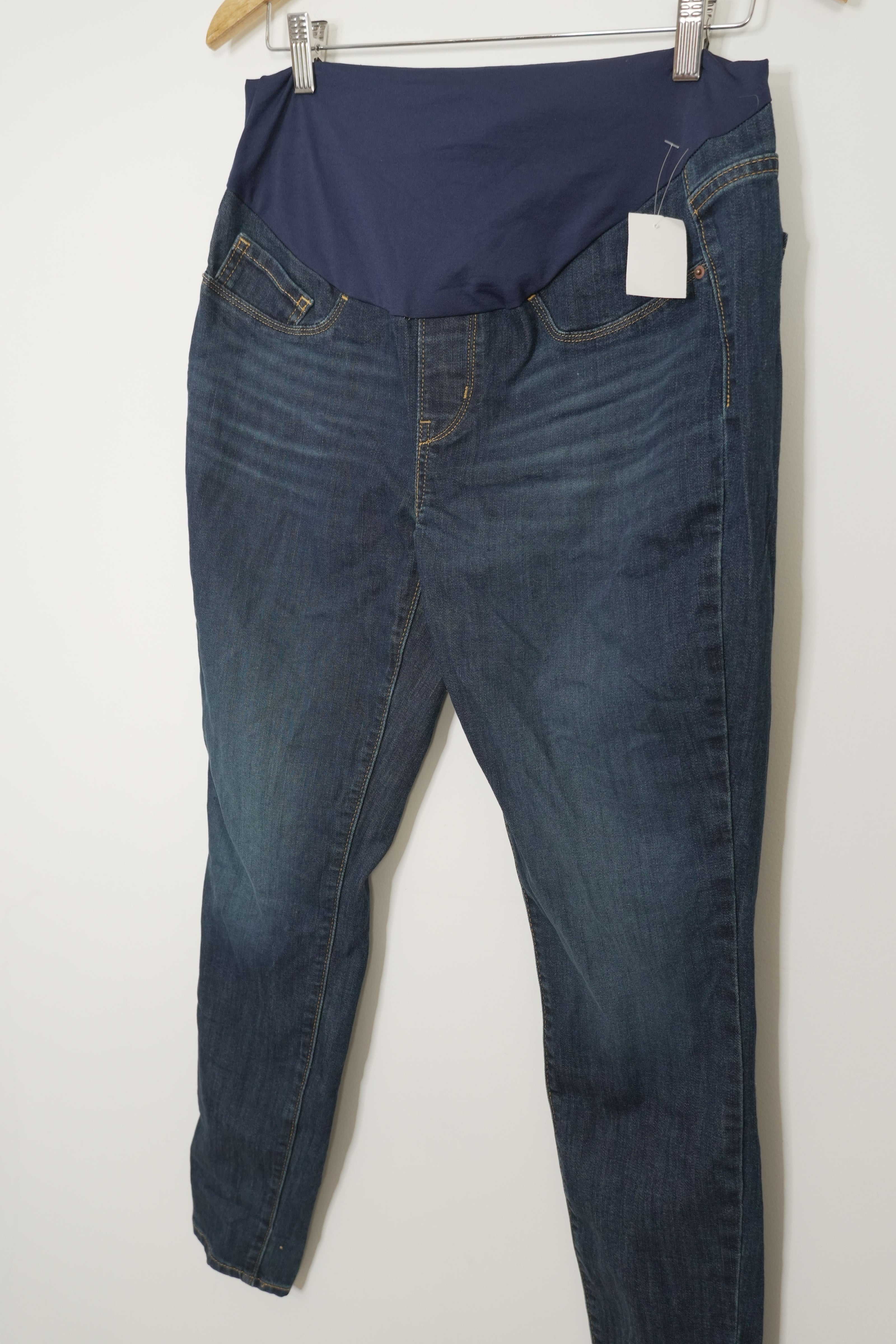 Signature Levi Dark Wash Maternity Skinny Jeans Size Large