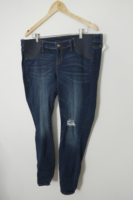 Old Navy Maternity Dark Wash Distressed Skinny Jeans Size 14