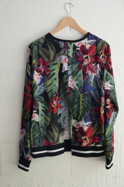 C&C California Black Multi-Color Floral Print Pullover Sweatshirt Size Medium