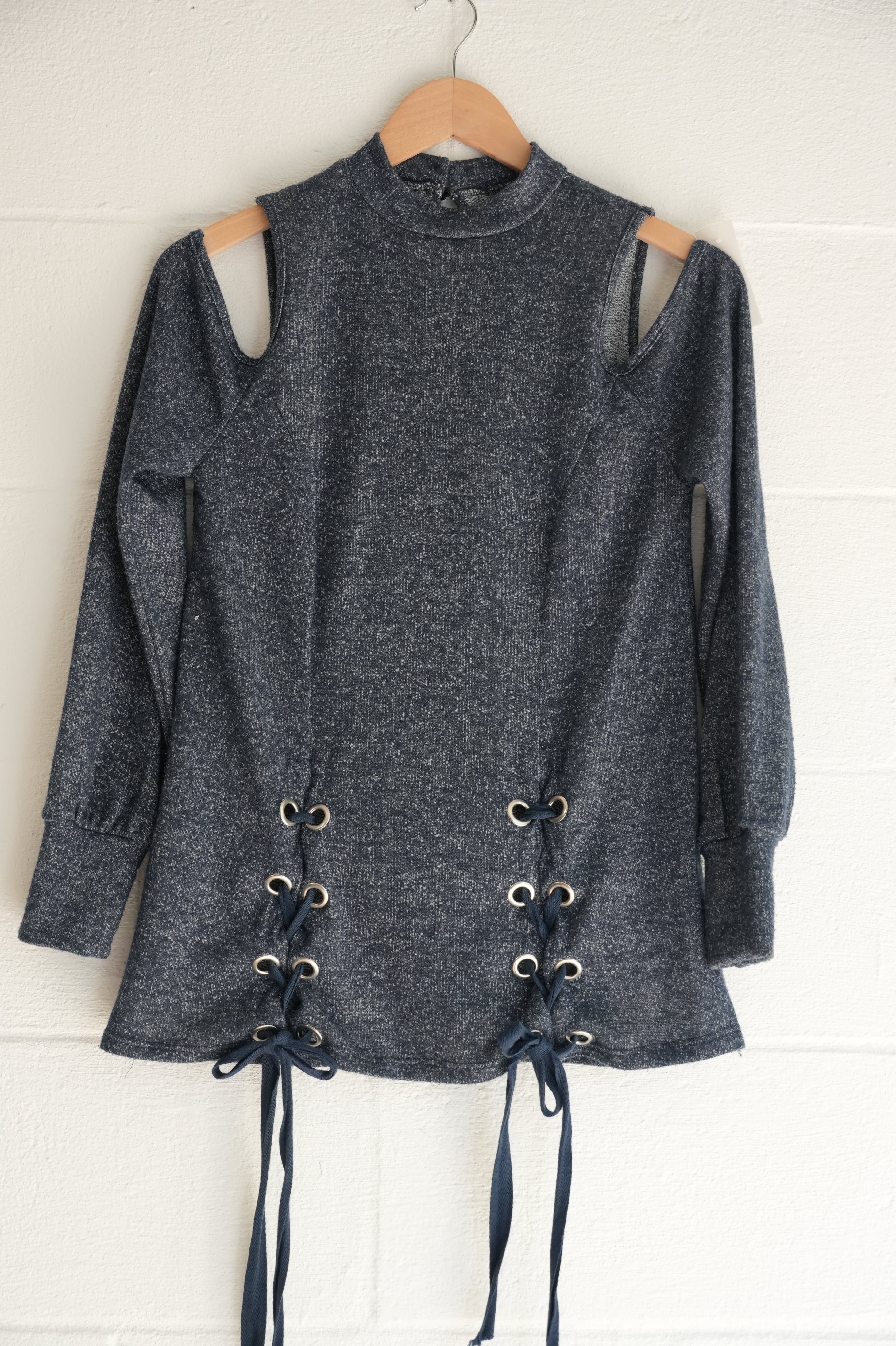 Heathered Navy Blue Lace-Up Front Cold-Shoulder Tunic Top