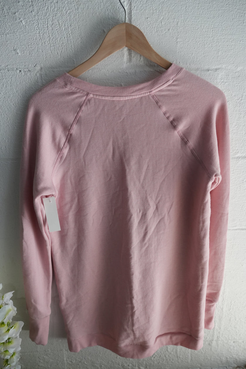 Jockey Pale Pink Raglan Crewneck Sweatshirt Size Small Sleeves have thumb holes