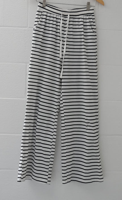 Black and White Striped Lounge Pants Size Small