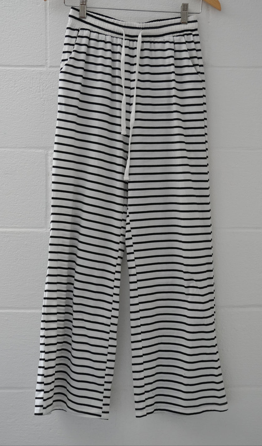 Black and White Striped Lounge Pants Size Small