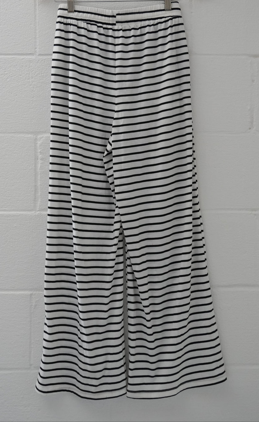 Black and White Striped Lounge Pants Size Small