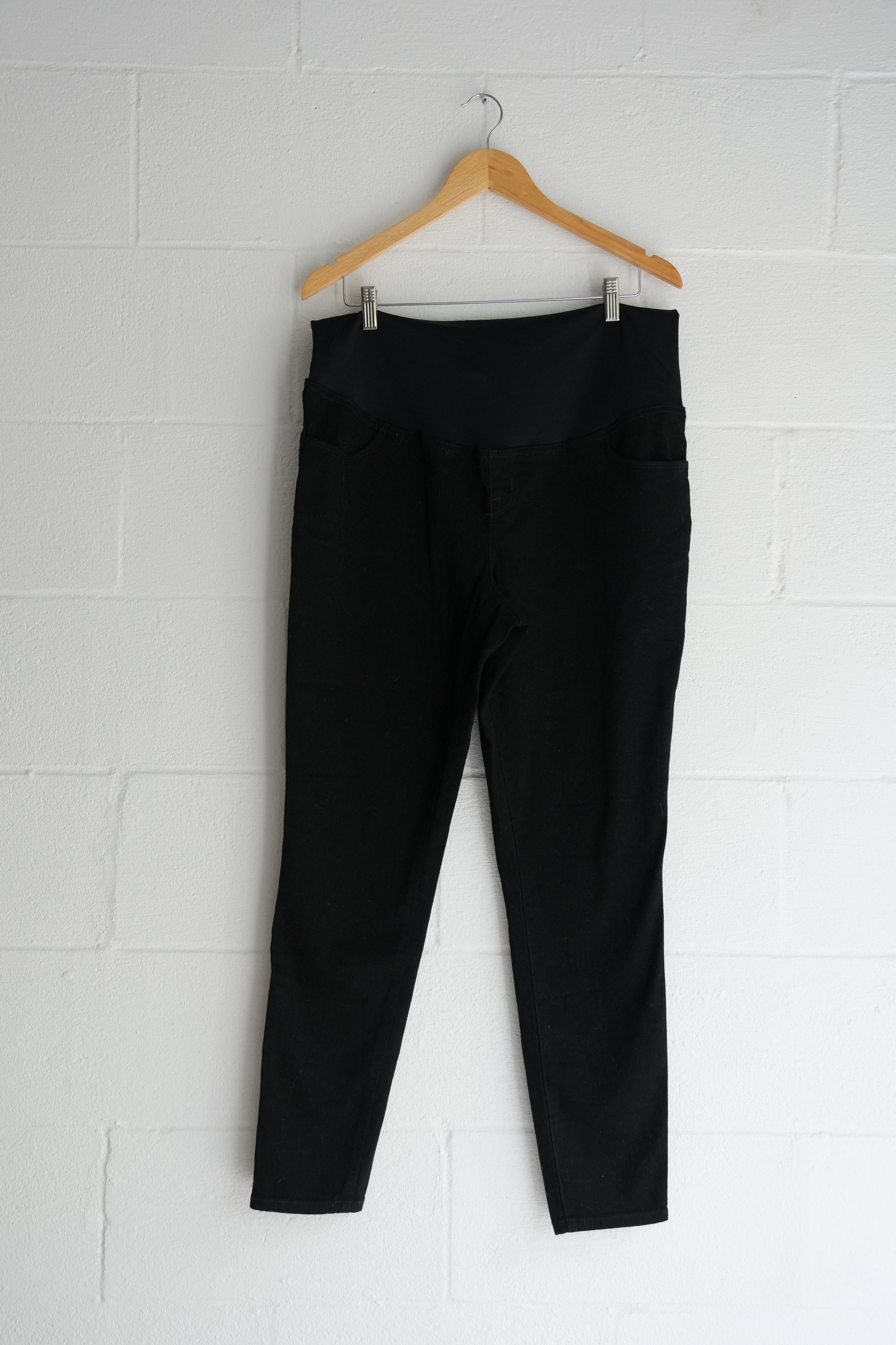 Isabel by Ingrid + Isabel Maternity Black Skinny Jeans Size 14