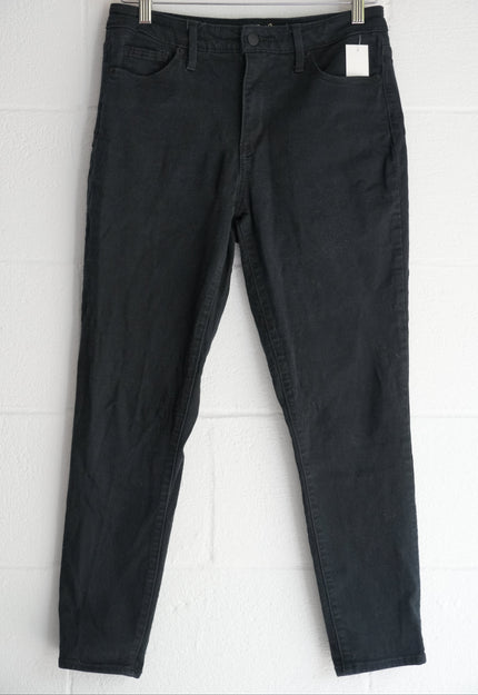 Universal Thread Black High-Rise Skinny Jeans Size 6