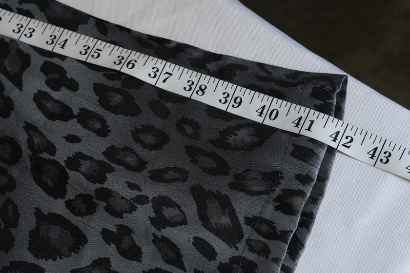 New Roni Wide Leg Pants Women Extra Large Gray Leopard Print Metallic Elastic