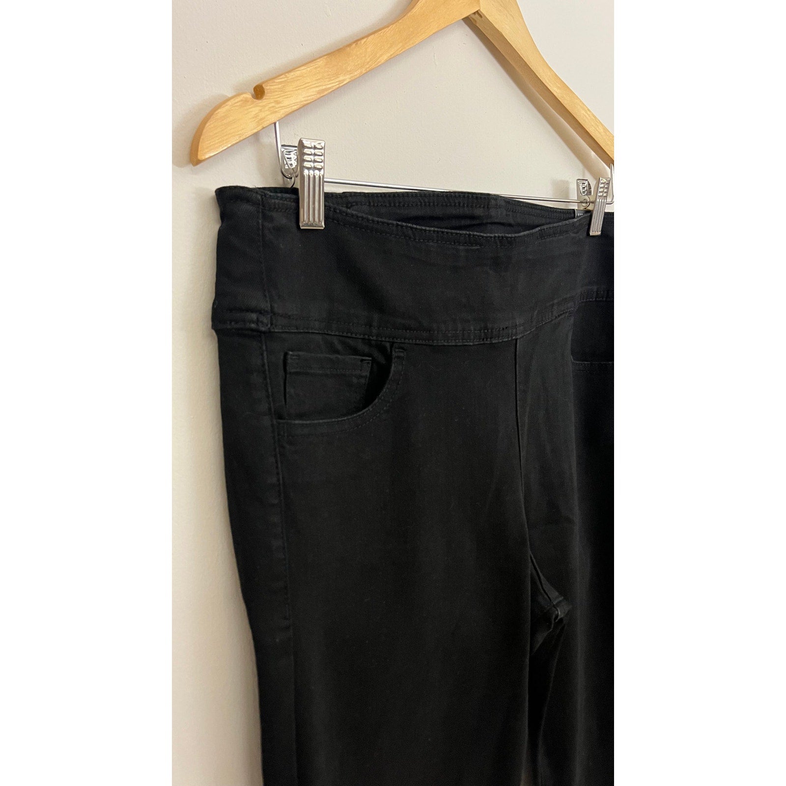 Sofie Jeans Black High Melisa Flare Pull On Jeans Size 14