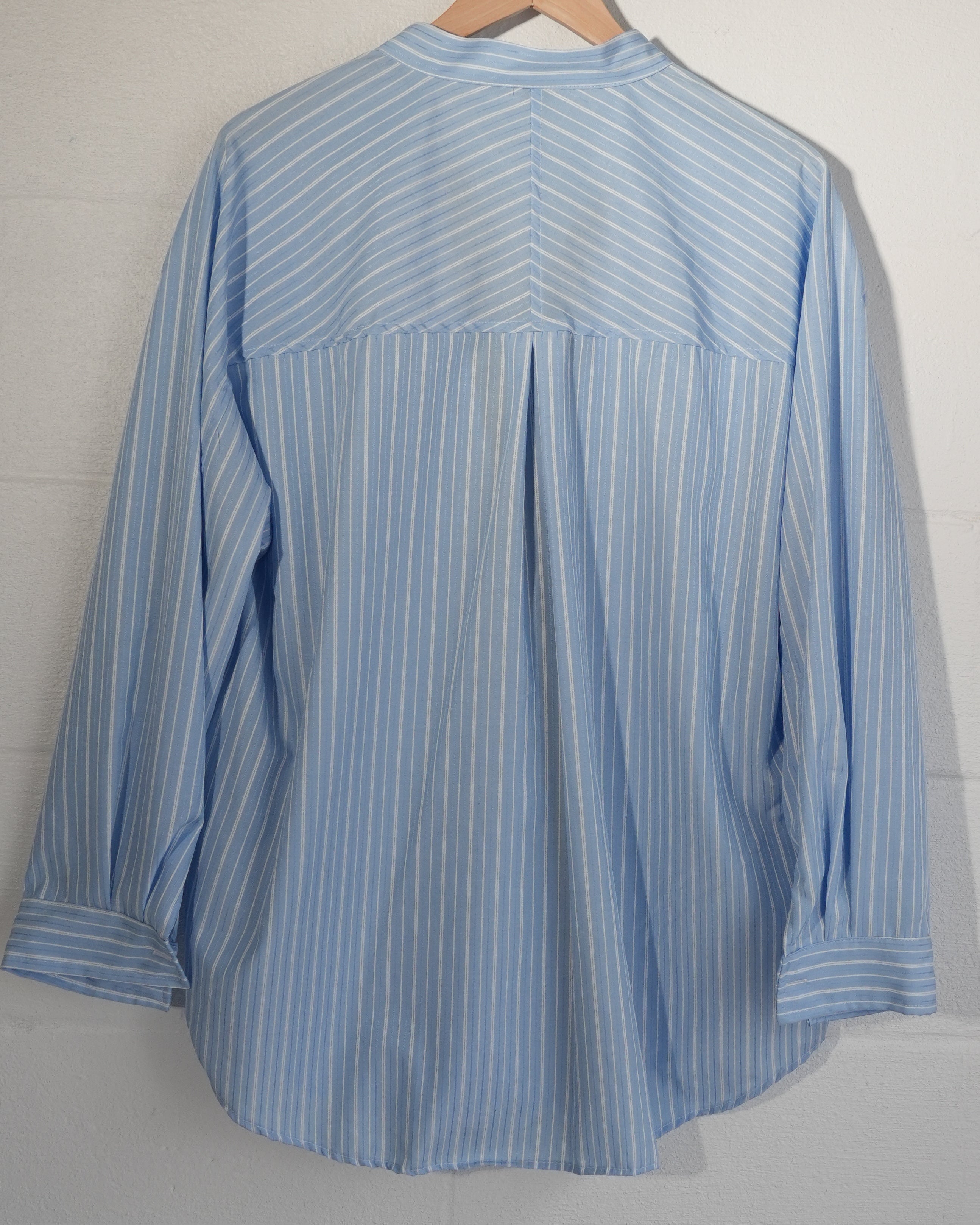 SHEIN Button Up Shirt Women Large Blue White Striped Contrast Trim Stand Collar