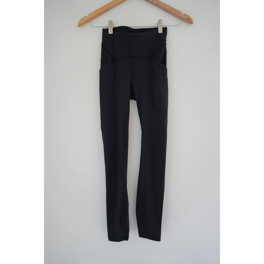 Lululemon black workout leggings size Extra Small Petite