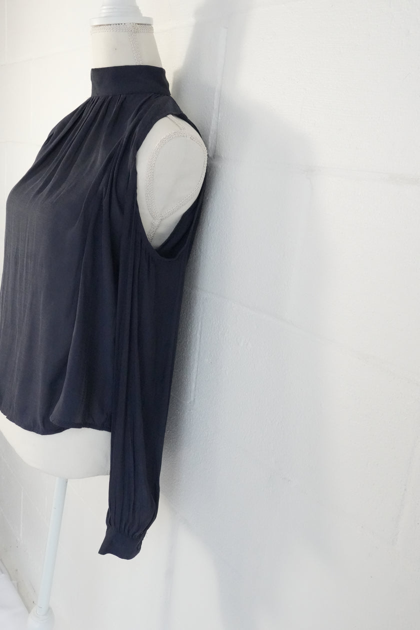 Mono B Cold Shoulder Shear Blouse Medium Gray Mock Neck Pleated Backless Top