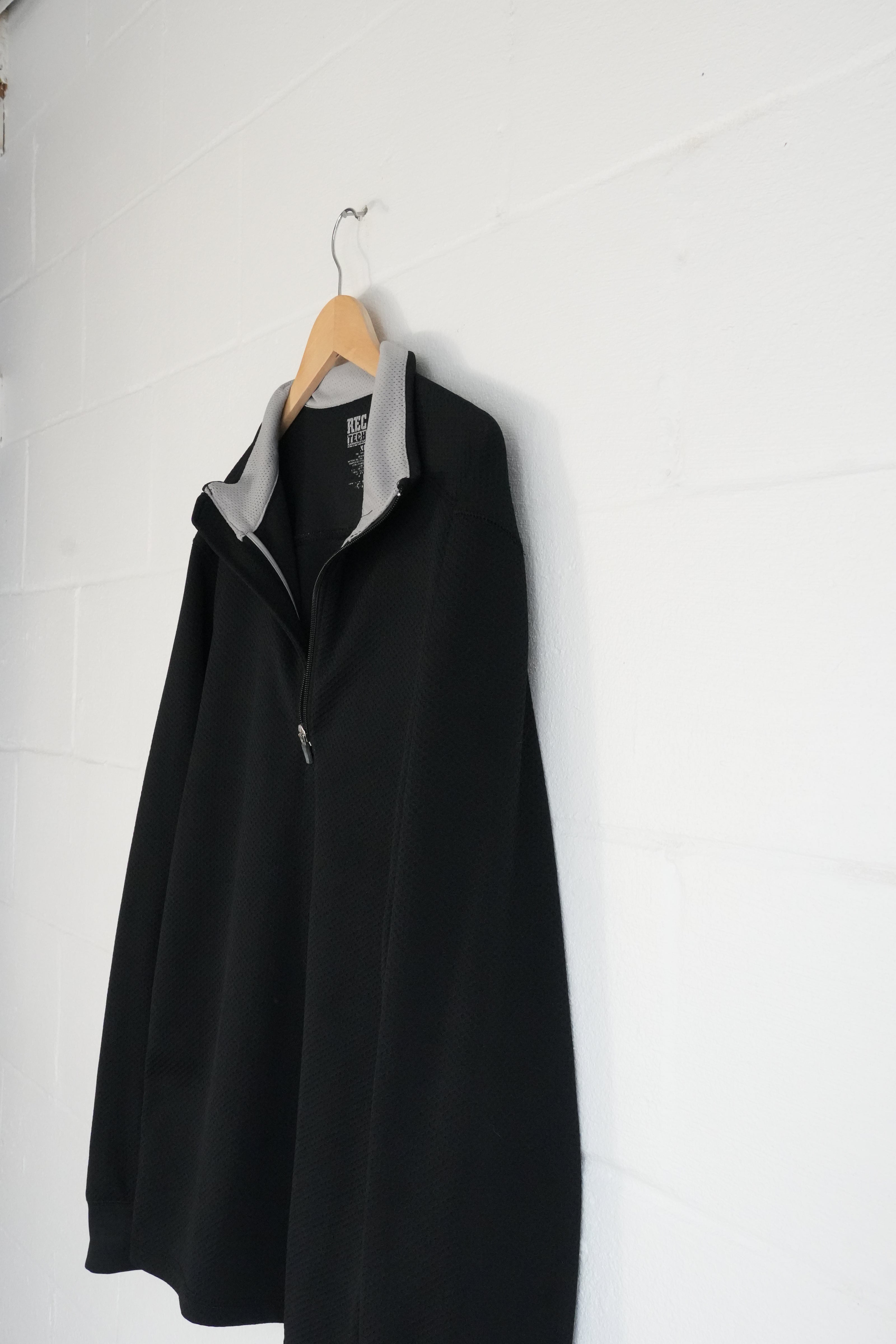 Rec Tech Pullover Men XL Black Quarter Zip Performance Long Sleeve Extra Large