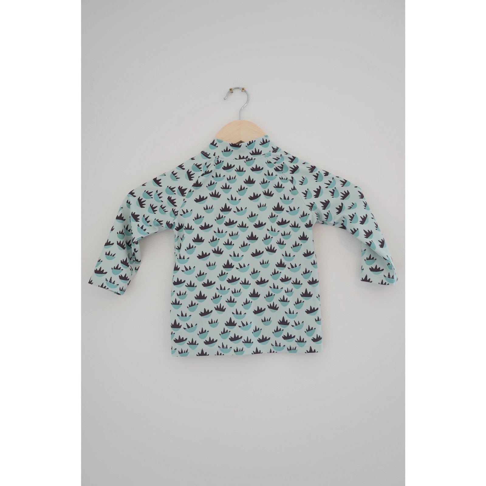 Kortni Jeane Toddler Swim Long Sleeve Top size 18-24 months