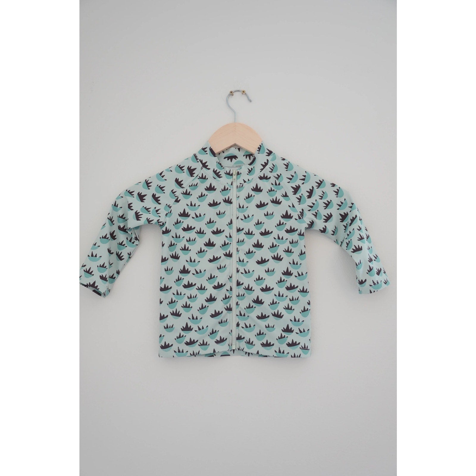 Kortni Jeane Toddler Swim Long Sleeve Top size 18-24 months