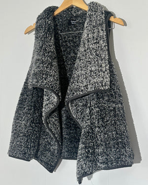 Fantastic Fawn Black Sherpa Sleeveless Size Large Cardigan
