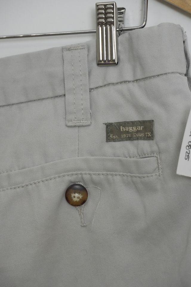 Men’s Haggar Beige Chino Shorts Size 32