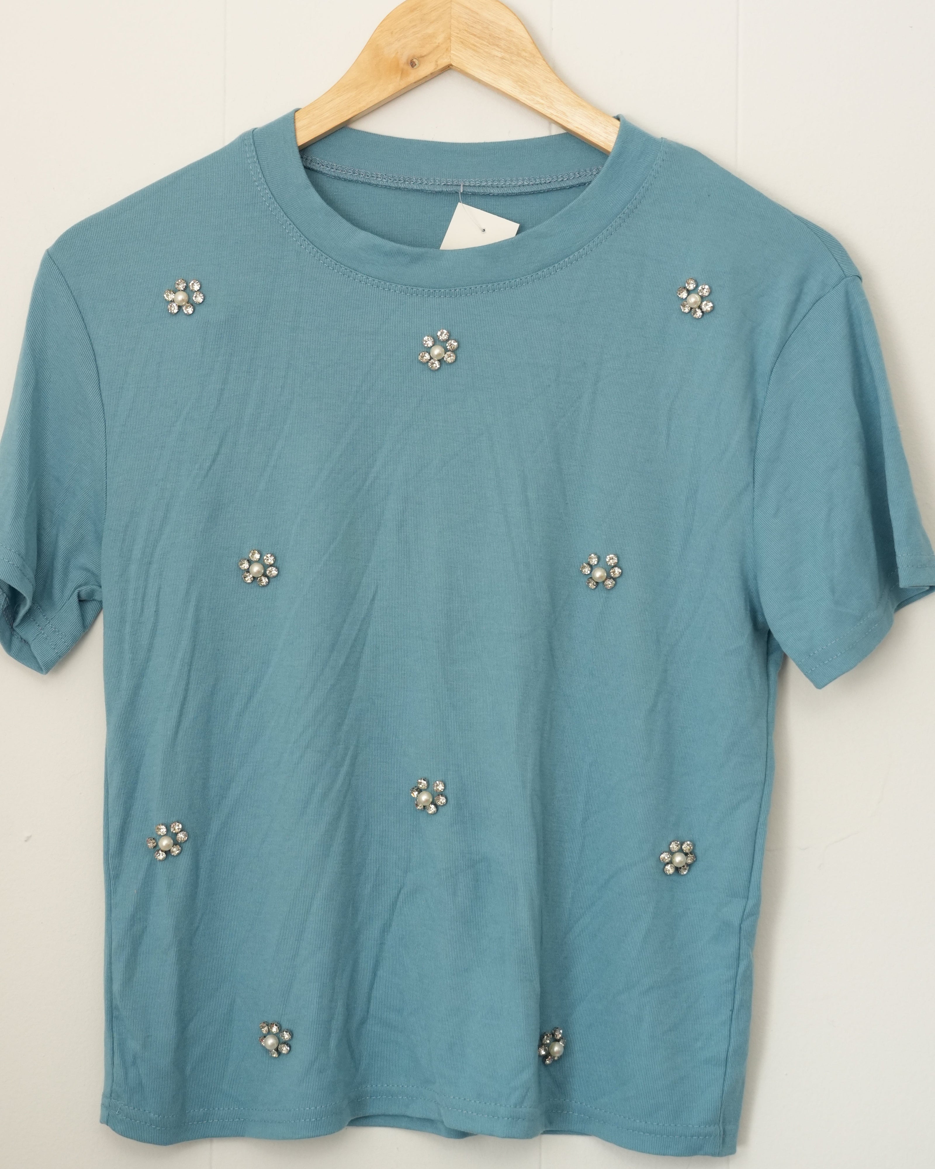 Embellished Ribbed T-Shirt Women Small Rhinestone Pearl Floral
