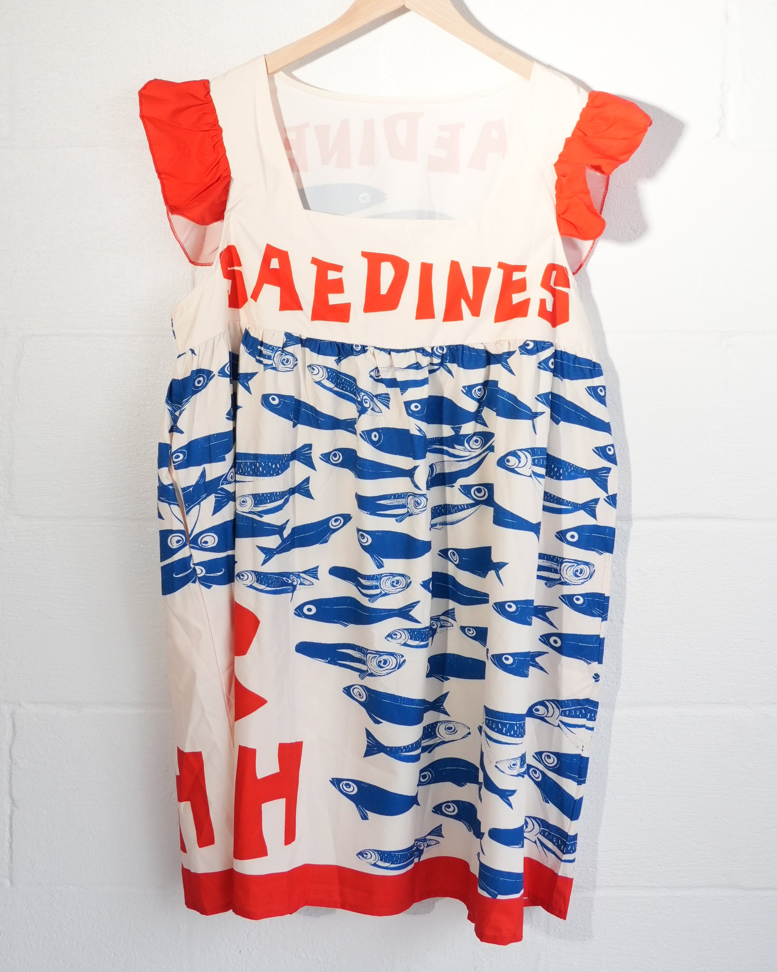 Novelty Print Dress Women Size Extra Large White Blue Red Ruffle Sleeve Shift
