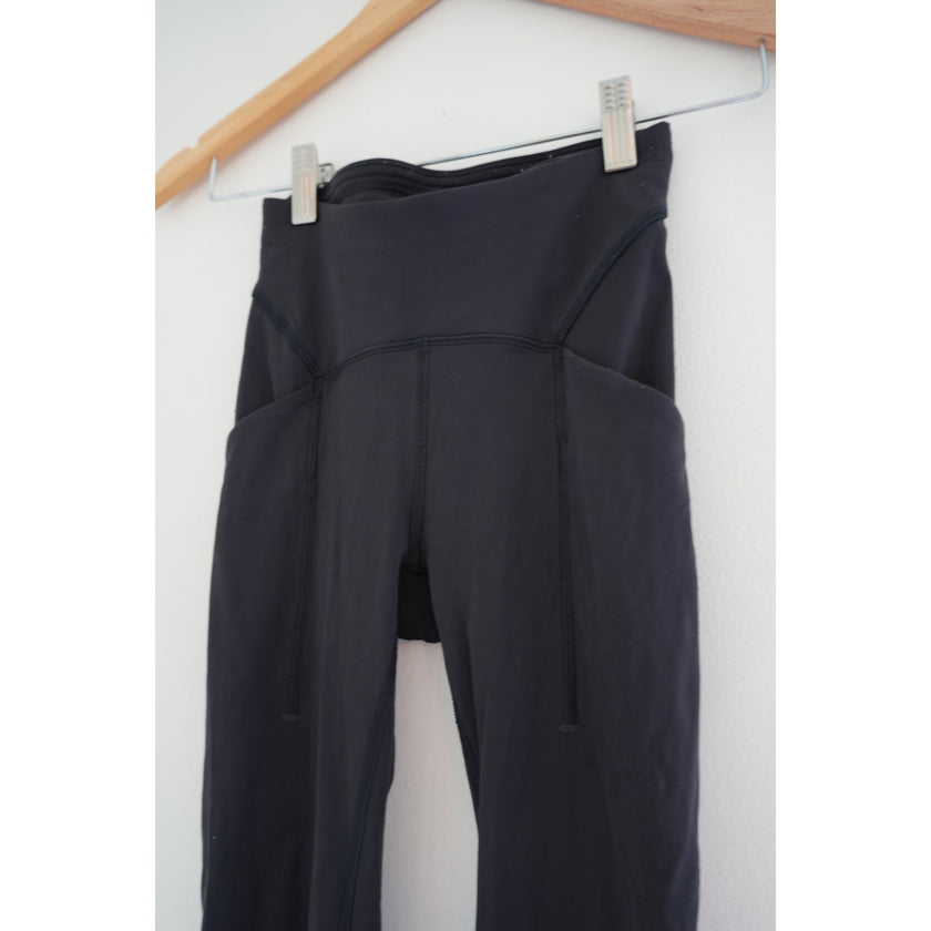 Lululemon black workout leggings size Extra Small Petite