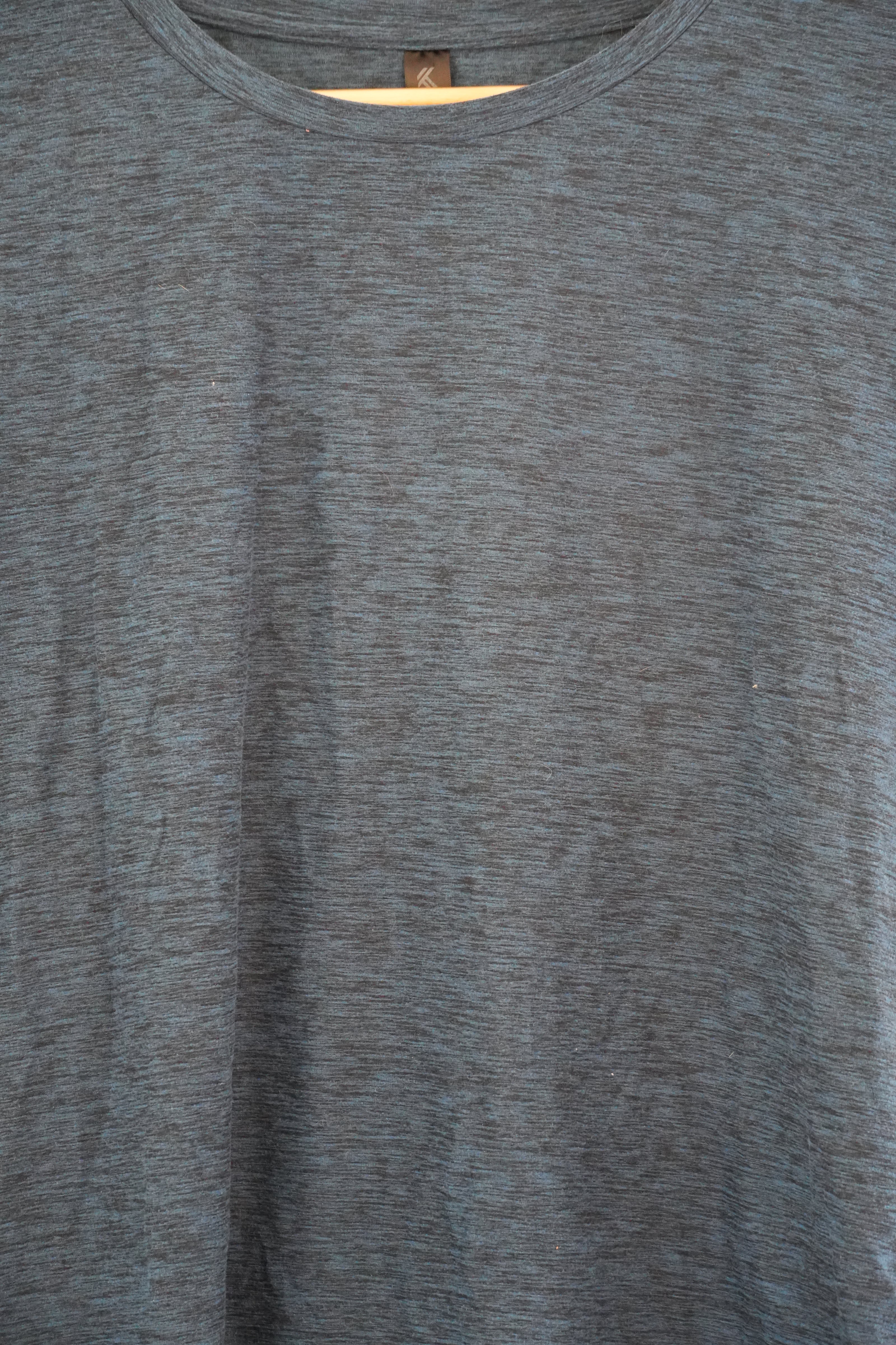 Kyodan Navy Athletic Top Size Medium